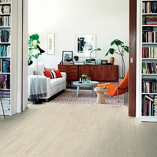 Плитка ПВХ Pergo Classic Plank Glue V3201-40020 Дуб Нордик Белый 1256*194*2,5 (3,655) в интерьере