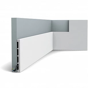 Плинтус из дюрополимера Orac Decor SX168 2000х151х140 в интерьере