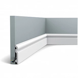 Плинтус из дюрополимера Orac Decor SX137 2000х99х15 в интерьере