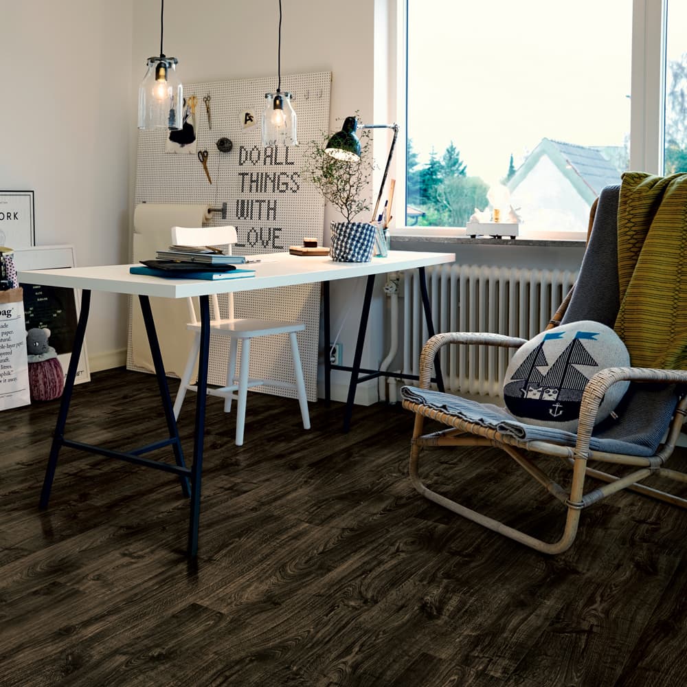 Плитка ПВХ Pergo Modern Plank Click V3131-40091 Дуб Сити Черный 1510*210*4,5 (2,22)