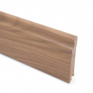 Плинтус шпонированный Lab Arte Oak Prima 95х15х2500 в интерьере