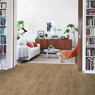 Плитка ПВХ Pergo Modern Plank Glue V3231-40102 Дуб Горный темный 1515*217*2,5 (3,616) в интерьере